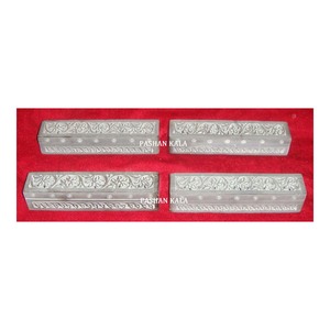 Brûleur d'encens en pierre ollaire décoratif pour la maison, idéal pour offrir en cadeau - Product Image 1