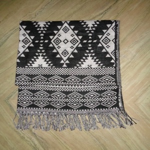 Wholesale Bohemian Printed Woolen Winter <b>Shawls</b> Mix & Match Designs Traditional Scarves From India - Product Image 3