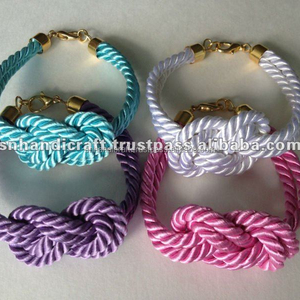 สร้อยข้อมือเชือกไหมสไตล์ทะเล สร้อยข้อมือเชือกฝ้าย แฮนด์เมด ความสุข - Product Image 1