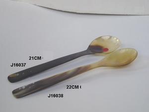 Ensemble de salade en corne de buffle de haute qualité Autres styles également disponibles Vaisselle Ensembles de salade artisanale en corne d'Inde - Product Image 6