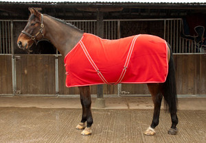 พรมม้าขนแกะขั้วโลกอุ่นพร้อมที่ปิดคอผ้าห่มน้ำหนักเบาป้องกันการใช้และการเดินทางที่มั่นคง - Product Image 3