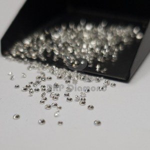 Diamantes sueltos de corte redondo blanco natural de alta pureza 1,2 a 1,7 MM HI Color pulido Diamantes Cuerpo a Cuerpo - Product Image 3
