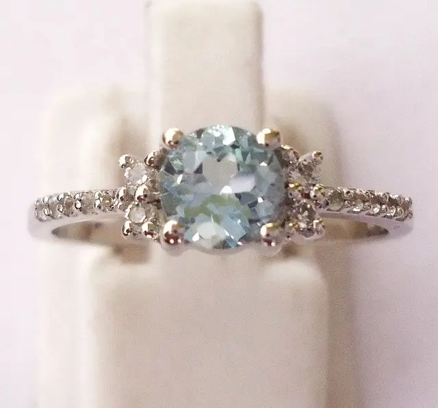 Good Design Genuine Gemstone Round Sky Blue Topaz White Topaz 925 Sterling Silver Girl's Finger Ring
