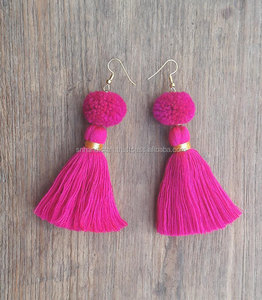   Borla de pompón rosa hecha a mano, pendientes de borla rosa, joyería rosa, pendientes de pompón, joyería de pompón - Product Image 1