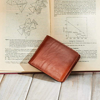 Hadiah Hari Ayah Dompet Kulit Pria Terbaik Merek Ternama, Dompet Tipis Karbon Lipat Dua dengan Pemblokir RFID dan 2 Jendela ID