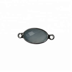 Bijoux à boucle unique en gros Connecteurs de pierres précieuses avec lunette en argent - Product Image 1