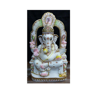 Statue de Ganesha en marbre blanc miniature attrayante et unique, avec la main de la bénédiction, en position assise sur trône, fabriquée pour la maison - Product Image 1