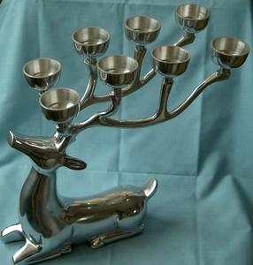 Portavelas de Aluminio con Diseño de Reno Ondulado, Decoración Navideña de 8 Lámparas - Product Image 2