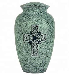 Urne de crémation métallique et souvenirs Design traditionnel Croix Gravure argent adulte funéraire memorial cendres urne à vendre - Product Image 4