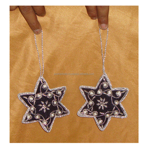 Zari-bonito bordado negro personalizable, adorno colgante en forma de estrella para árbol de Navidad, decoración del hogar - Product Image 1