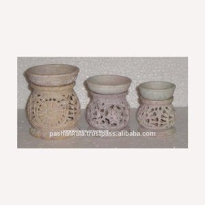 Différentes tailles et designs de brûleurs à huile aromatique en pierre ollaire - Product Image 1