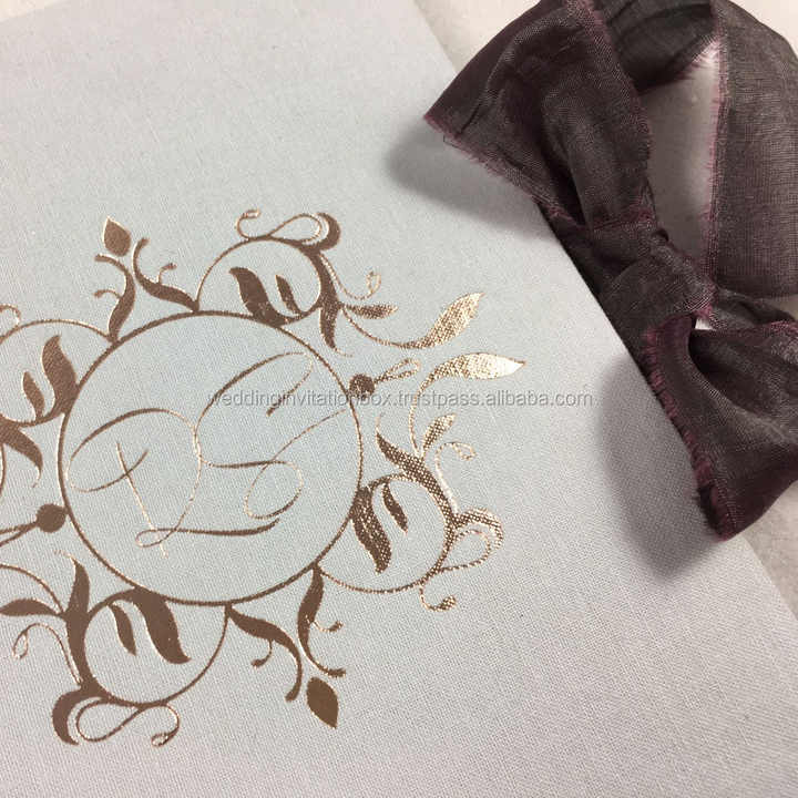 Vintage Silber Samt Blind geprägt Monogramm Hochzeits einladung ordner