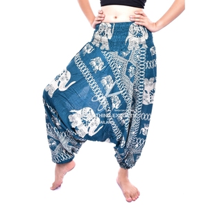 ชุดจั๊มสูทและกางเกงข้อต่ำลายนกยูงสไตล์โบฮีเมียน - Product Image 3