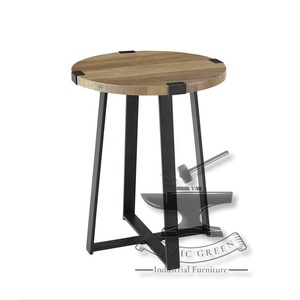 Table d'appoint industrielle vintage à dessus rond avec rangement pour salon, salle à manger, cuisine extérieure, ferme, hôtel ou appartement - Product Image 3