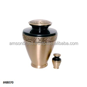 High Quality Metal Brass Cremation Decorative Urns Funeral Cremation Urn Premium Solid Brass Cremation Urn - Product Image 4