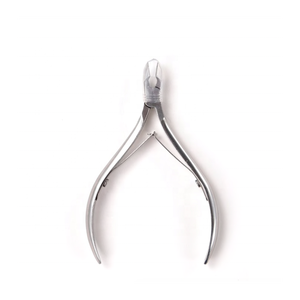 Pinza de cutícula de acero inoxidable, 5mm - Product Image 1