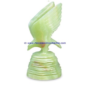 Statues d'aigle en onyx naturel du Pakistan - Product Image 3