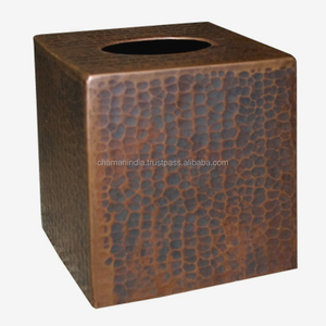 Accessoires de salle de bains de couverture de boîte de mouchoirs en métal de cuivre antique martelé d'acier inoxydable - Product Image 1