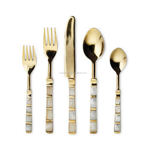 <strong>Glossy</strong> Gold Stainless Steel <strong>Flatware</strong> <strong>Sets</strong> With Mother of Pearl Handle Household Kitchenware Metal Cutlery <strong>Set</strong> of 5 Piece