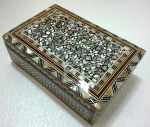 Boîte à bijoux en mosaïque égyptien, bibelot mère de la perle, boîte à bijoux en bois, J16 - Product Image 1