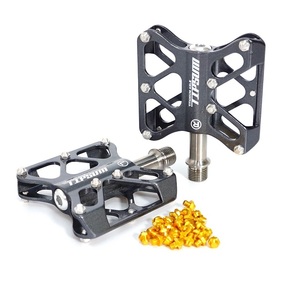 Pédale de vélo de route Tipsum Mg-Blade Super Light 164g en plaque de magnésium avec axe en titane, gris - Product Image 5