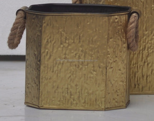 Pot de fleur en métal/jardinière design unique de haute qualité pour la décoration de la maison salon bureau tenture murale pots de fleurs en gros 2024 - Product Image 3