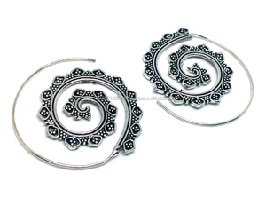 Boucles d'oreilles en spirale de style bohème pour femmes en laiton couleur or tourbillon cerceau goutte élégant tourbillon boucles d'oreilles en spirale - Product Image 2