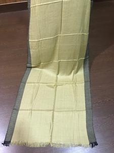 Estola de bufanda tradicional para mujer de viscosa 100% para la temporada de primavera - Product Image 4