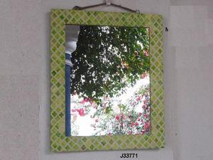 กระจกโมเสคกระดูกสีเขียว กระจกสไตล์โมร็อกโก กรอบกระจกมีลวดลายให้เลือกหลากหลายขนาดและสไตล์ กรอบกระจกตกแต่งผนัง - Product Image 4