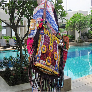 Sac fourre-tout élégant en cuir véritable ethnique bohème pour femme, multicolore, avec fermeture éclair et broderie décontractée - Product Image 1