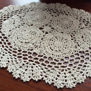 Couleurs unies de haute qualité conçues à la main forme ronde en coton napperons au crochet faits à la main du fournisseur indien - Product Image 4