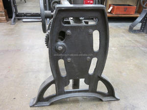 Base de mesa de manivela de hierro ajustable de Diseño Industrial de 58 "L con tapa de madera o vidrio/industrial - Product Image 4