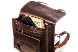 Bolso de mensajero para ordenador portátil de cuero genuino marrón hecho a mano, maletín hecho a mano de uso diario con cierre abierto para oficina y negocios - Product Image 5