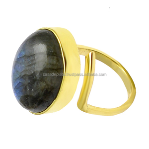 Oval Cab Labradorita Piedra preciosa solid925 Anillo hecho a mano de plata esterlina Ajuste de bisel Anillo de moda Último diseño de anillo Anillo de moda - Product Image 1
