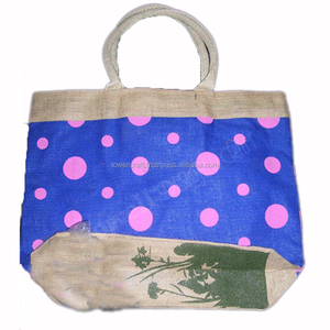กระเป๋าถือสำหรับผู้หญิง Lowellcraft ขนาดใหญ่ พร้อมซิปปิดและลายพิมพ์ - Product Image 4