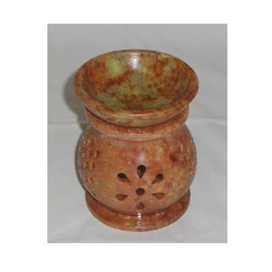 Quemador de aceite aromático hecho a mano para decoración del hogar - Product Image 1