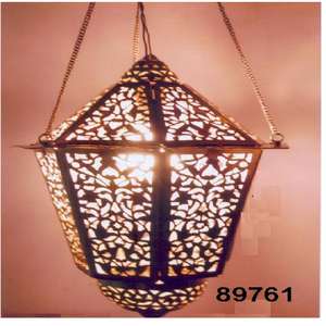 Lampe suspendue pendante en laiton antique décorative pour le jardin et le balcon à la maison - Product Image 2