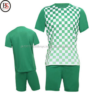 Vente en gros d'usine Ensemble de maillots de football de qualité thaïlandaise Ensembles d'uniformes de football personnalisés Kit de maillots de football été hiver OEM unisexe - Product Image 2