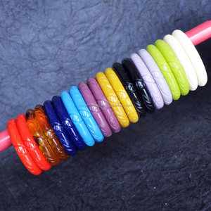 Bracelet en bakélite, motifs floraux, coloré, sculpté, vintage, bijoux, 1 pièce - Product Image 3