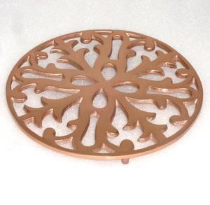 Offre Spéciale rond en forme de croix métal oiseau dessous de plat couleurs personnalisées bonne qualité résistant à la chaleur pour une utilisation dans la cuisine à domicile - Product Image 6