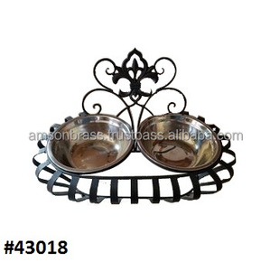 Cuenco para perros Cobre puro Estampado decorativo de pata Grabado Cuenco para perros Diseño clásico Cuenco de metal decorativo Lujo - Product Image 4