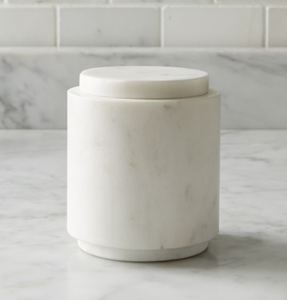 Ensemble de bocaux de rangement élégants en marbre blanc avec couvercles élégants et durables, parfaits pour organiser la salle de bain ou la cuisine - Product Image 2
