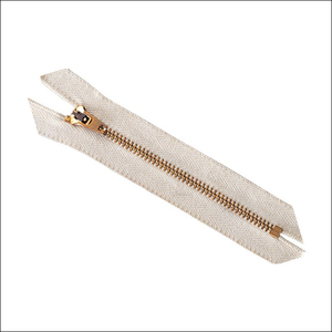 Cremallera de latón con bloqueo automático de extremo abierto de plástico de nailon duradero de alta calidad, cadena de 100cm para zapatos, prendas, bolsas, almohadas, marca OZL - Product Image 5