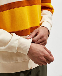 Nuevo estilo barato personalizado de manga larga personalizado cuello redondo cálido entrenamiento sublimación Sudadera Mujer - Product Image 4