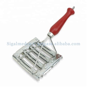 Peines y Rastrillos para el Cuidado de Caballos de Acero Inoxidable Sigal Medco HRV-06 - Product Image 3