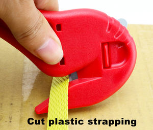 Cortador de Seguridad para Desempaquetar Flejes de Plástico y Cartón - Product Image 2
