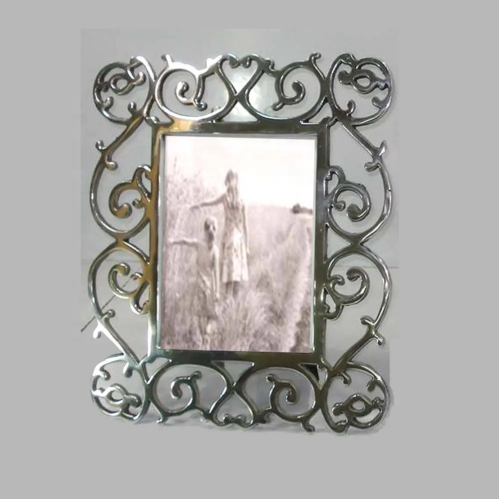 Marco de fotos de diseño antiguo hecho a mano, marco de fotos de aluminio, resina blanca con flor Original