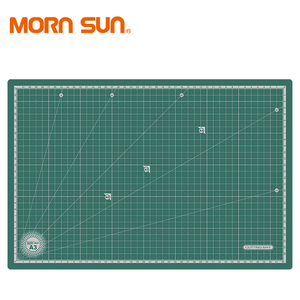 Taiwan vente en gros 3mm d'épaisseur 3 couches de base en PVC recyclé tapis de coupe auto-cicatrisants pour l'artisanat avec un approvisionnement stable - Product Image 1