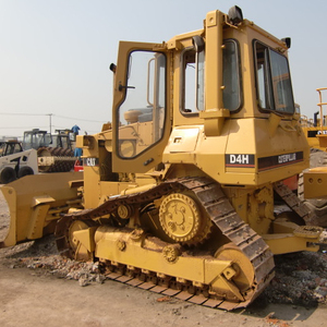 รถดันดินตีนตะขาบ <span class=keywords><strong>D4</strong></span>มือสอง,รถตักดิน Cat D4h