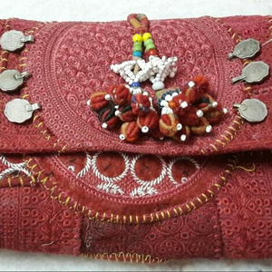 <b>Vintage</b> Travel <b>Bag</b> Elegant <b>Clutch</b> for On-the-Go Style - Product Image 1